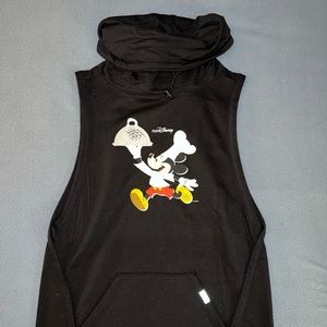 RunDisney Wine and Dine Chef Mickey sleeveless sweatshirt